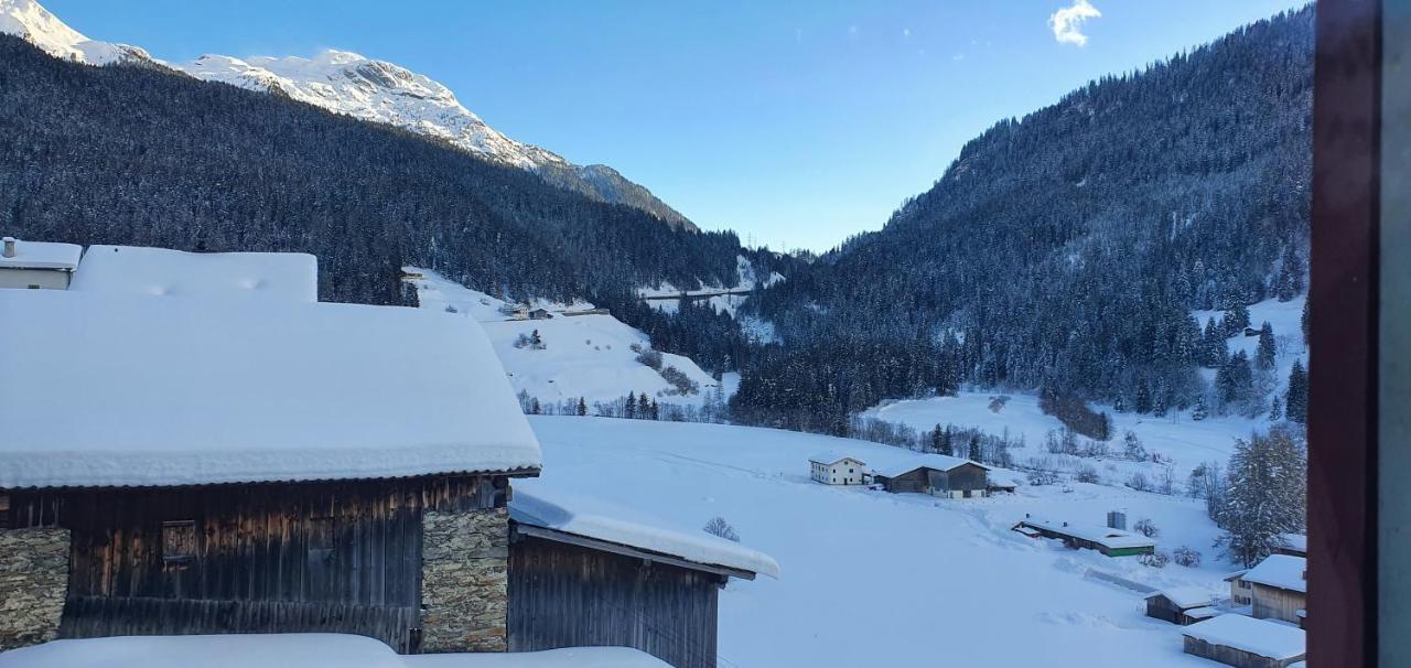 Tinzen B&B Piz D'Err المظهر الخارجي الصورة